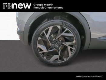 Photo 15 du bon plan RENAULT Captur 1.6 E-Tech full hybrid 145ch esprit Alpine occasion à 26989 €
