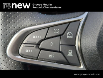 Photo 26 du bon plan RENAULT Captur 1.6 E-Tech full hybrid 145ch esprit Alpine occasion à 26989 €