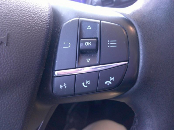 Photo 17 du bon plan FORD Kuga 2.5 Duratec 190ch Flexifuel FHEV E85 Titanium BVA occasion à 23900 €