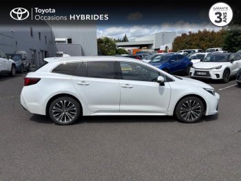 Photo 17 du bon plan TOYOTA Corolla Touring Spt 1.8 140ch Design MY23 occasion à 26990 €