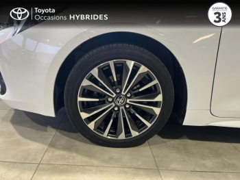Photo 18 du bon plan TOYOTA Corolla 1.8 140ch Design MY24 occasion à 26990 €