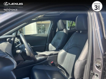 Photo 13 du bon plan LEXUS UX 250h 2WD Luxe Plus MY22 occasion à 27990 €