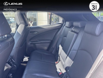 Photo 14 du bon plan LEXUS UX 250h 2WD Luxe Plus MY22 occasion à 27990 €