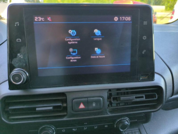 Photo 16 du bon plan PEUGEOT Partner M 650kg BlueHDi 100ch S&S Pack Premium Connect occasion à 14500 €