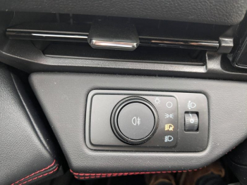 Photo 18 du bon plan FORD Puma 1.0 EcoBoost Hybrid 155ch ST-Line S&S Powershift occasion à 26412 €