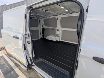 Photo 9 du bon plan FORD Transit Custom Fg VUL 320 L1H1 2.0 EcoBlue 170ch Trail 4x4 BVA8 41618 HT occasion à 49941 €