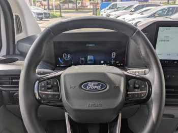 Photo 16 du bon plan FORD Transit Custom Fg VUL 320 L1H1 2.0 EcoBlue 170ch Trail 4x4 BVA8 41618 HT occasion à 49941 €