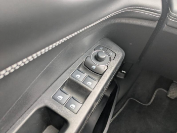 Photo 17 du bon plan FORD Puma 1.0 EcoBoost Hybrid 125ch Titanium S&S occasion à 22421 €