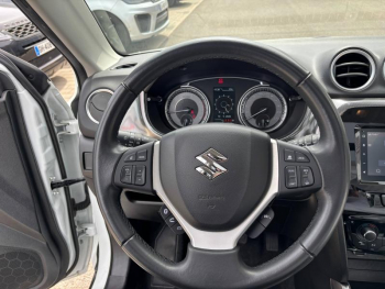 Photo 17 du bon plan SUZUKI Vitara 1.4 Boosterjet Hybrid 129ch Style occasion à 18990 €