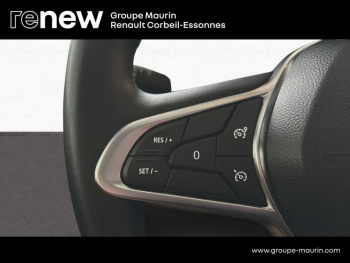 Photo 18 du bon plan RENAULT Clio 1.6 E-Tech full hybrid 145 Evolution occasion à 13490 €