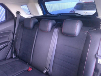 Photo 19 du bon plan FORD EcoSport 1.0 EcoBoost 125ch ST-Line Euro6.2 occasion à 13900 €