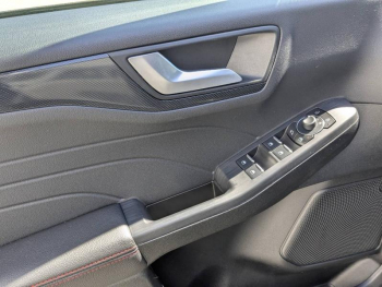 Photo 15 du bon plan FORD Kuga 2.5 Duratec 190ch FHEV E85 ST-Line X BVA occasion à 27990 €