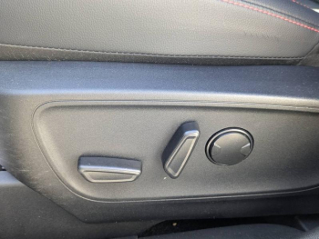 Photo 16 du bon plan FORD Kuga 2.5 Duratec 190ch FHEV E85 ST-Line X BVA occasion à 27990 €