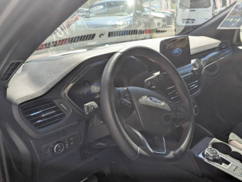 Photo 17 du bon plan FORD Kuga 2.5 Duratec 190ch FHEV E85 ST-Line X BVA occasion à 27990 €
