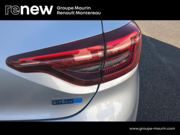 Photo 15 du bon plan RENAULT Clio 1.6 E-Tech hybride 140ch Intens -21N occasion à 15290 €