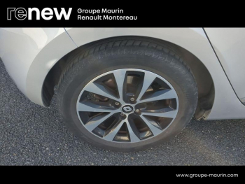 Photo 16 du bon plan RENAULT Clio 1.6 E-Tech hybride 140ch Intens -21N occasion à 15290 €