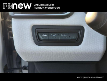Photo 23 du bon plan RENAULT Clio 1.6 E-Tech hybride 140ch Intens -21N occasion à 15290 €