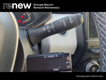 Photo 25 du bon plan RENAULT Clio 1.6 E-Tech hybride 140ch Intens -21N occasion à 15290 €