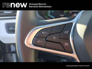 Photo 26 du bon plan RENAULT Clio 1.6 E-Tech hybride 140ch Intens -21N occasion à 15290 €