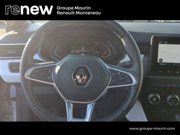 Photo 28 du bon plan RENAULT Clio 1.6 E-Tech hybride 140ch Intens -21N occasion à 15290 €