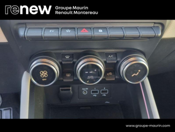 Photo 30 du bon plan RENAULT Clio 1.6 E-Tech hybride 140ch Intens -21N occasion à 15290 €