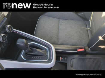 Photo 32 du bon plan RENAULT Clio 1.6 E-Tech hybride 140ch Intens -21N occasion à 15290 €