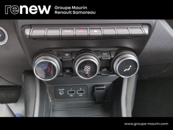Photo 12 du bon plan RENAULT Zoe Life charge normale R110 4cv occasion à 6800 €