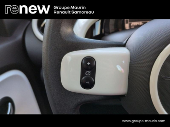 Photo 17 du bon plan RENAULT Twingo E-Tech Electric Zen R80 Achat Intégral - 21MY occasion à 10900 €