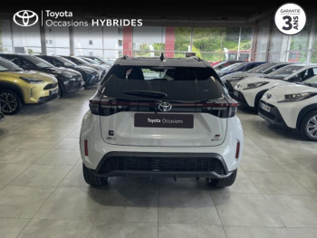 Photo 4 du bon plan TOYOTA Yaris Cross 130h GR Sport 5p Pack Techno occasion à 27990 €
