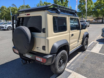 Photo 4 du bon plan SUZUKI Jimny 1.5 VVT Privilège occasion à 26987 €
