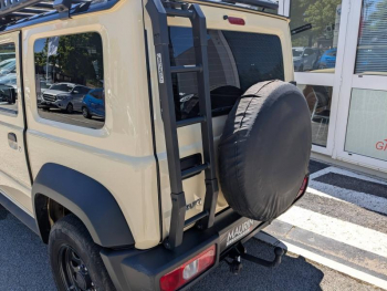 Photo 9 du bon plan SUZUKI Jimny 1.5 VVT Privilège occasion à 26987 €
