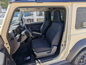 Photo 12 du bon plan SUZUKI Jimny 1.5 VVT Privilège occasion à 26987 €