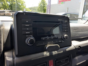 Photo 20 du bon plan SUZUKI Jimny 1.5 VVT Privilège occasion à 26987 €