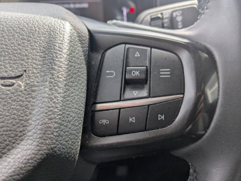 Photo 18 du bon plan FORD Ranger VUL 2.0 EcoBlue 170ch Stop&Start Super Cab XLT 4x4 BVA6 occasion à 35984 €