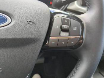 Photo 23 du bon plan FORD Kuga 2.5 Duratec 180ch Hybrid FlexiFuel Titanium Business Powershift occasion à 30990 €