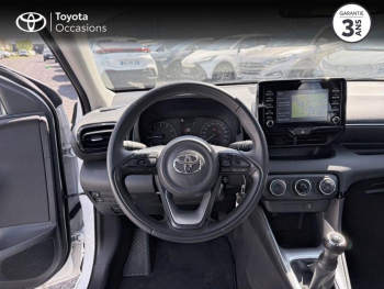 Photo 9 du bon plan TOYOTA Yaris 70 VVT-i Dynamic Business 5p MY22 occasion à 14990 €