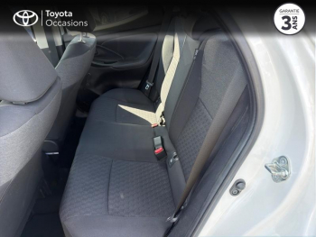 Photo 12 du bon plan TOYOTA Yaris 70 VVT-i Dynamic Business 5p MY22 occasion à 14990 €