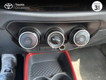 Photo 21 du bon plan TOYOTA Aygo X 1.0 VVT-i 72ch Design MY24 occasion à 13990 €