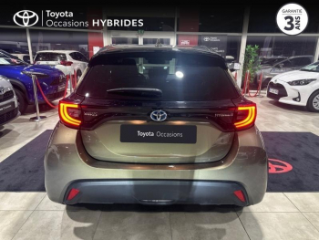 Photo 14 du bon plan TOYOTA Yaris 116h Design 5p Pack Confort occasion à 17990 €