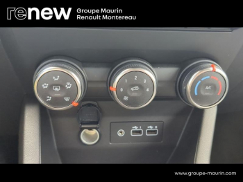 Photo 20 du bon plan RENAULT Clio 1.5 Blue dCi 100ch Evolution - 24 occasion à 16400 €