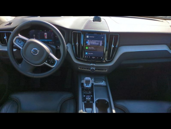 Photo 8 du bon plan VOLVO XC60 T6 Hybride Rechargeable 253 + 145ch Ultra Style Chrome Geartronic 8 AWD occasion à 51900 €