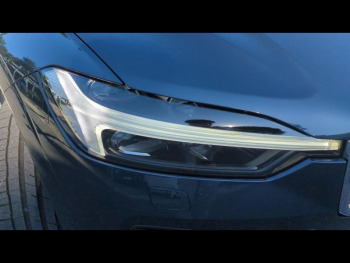 Photo 21 du bon plan VOLVO XC60 T6 Hybride Rechargeable 253 + 145ch Ultra Style Chrome Geartronic 8 AWD occasion à 51900 €