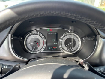 Photo 19 du bon plan SUZUKI Vitara 1.5 Dualjet Hybrid 115ch Privilège Auto occasion à 18990 €