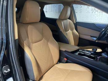 Photo 18 du bon plan LEXUS NX 450h+ Executive 4WD occasion à 40990 €