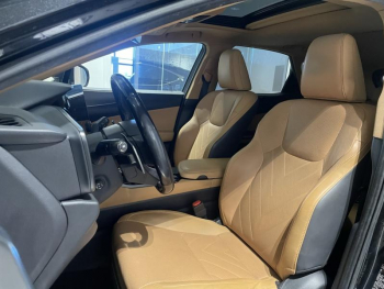 Photo 20 du bon plan LEXUS NX 450h+ Executive 4WD occasion à 40990 €