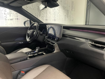 Photo 16 du bon plan LEXUS RX 450h+ Luxe 4WD Pack Technologie occasion à 67690 €