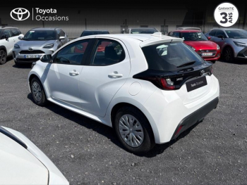 Photo 2 du bon plan TOYOTA Yaris 70 VVT-i Dynamic Business 5p MY22 occasion à 14990 €