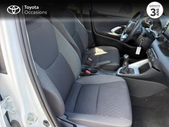 Photo 6 du bon plan TOYOTA Yaris 70 VVT-i Dynamic Business 5p MY22 occasion à 14990 €