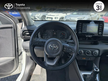Photo 9 du bon plan TOYOTA Yaris 70 VVT-i Dynamic Business 5p MY22 occasion à 14990 €