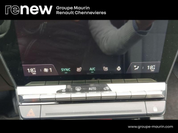 Photo 24 du bon plan RENAULT Megane E-Tech Electric EV60 220ch Techno super charge occasion à 22998 €